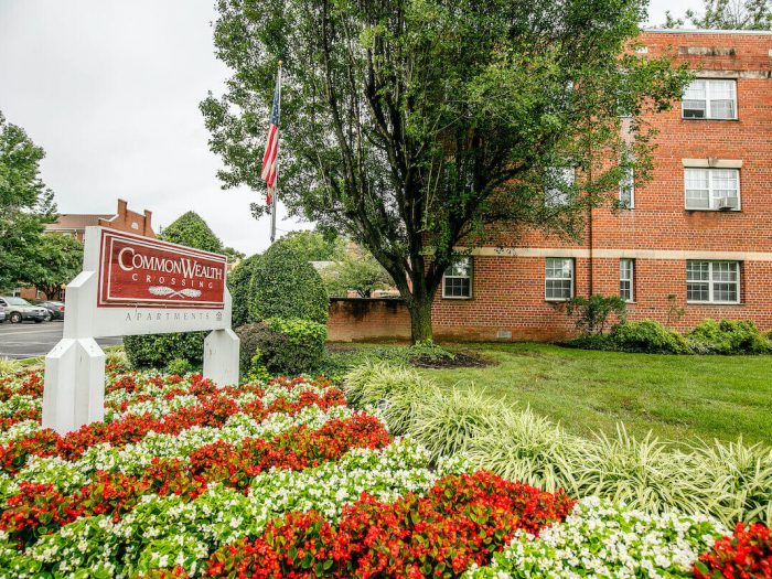 Commonwealth Crossing Entrance Landscaping Virginia